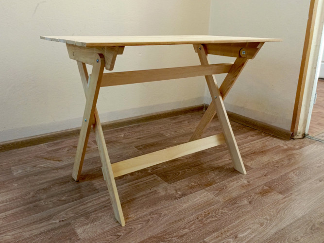 Стол складной деревянный в Оренбурге